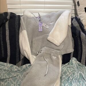 Roxy Gray and White Fleece Track Pants & Joggers